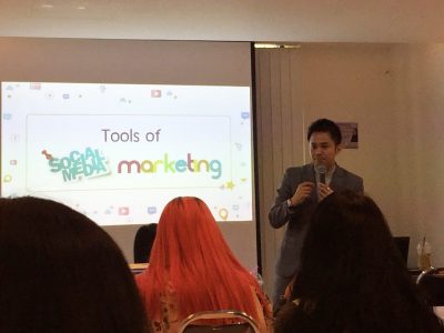 Social Media Tool 1 400x300