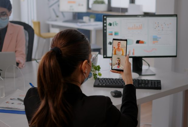 Hybrid Workplace 620x420