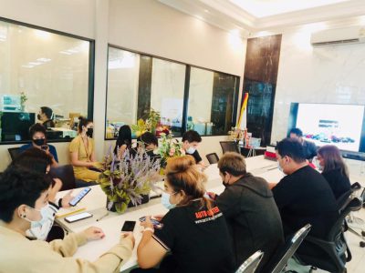 อ.ดร.ต้นรัก ธวัชชัย สุขสีดา ผู้ทรงคุณวุฒิการสื่อสารการตลาดดิจิทัล