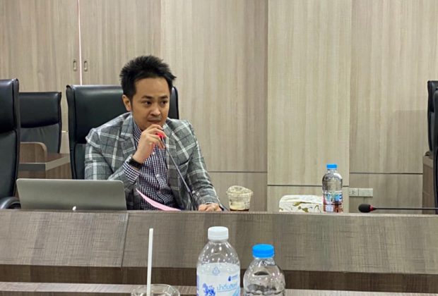 อ.ดร.ต้นรัก ธวัชชัย สุขสีดา ผู้ทรงคุณวุฒิการสื่อสารการตลาดดิจิทัล