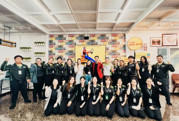 อ.ดร.ต้นรัก ธวัชชัย สุขสีดา วิทยากรสอนการตลาดออนไลน์ ธุรกิจรถยนต์ เต้นท์รถมือสอง 