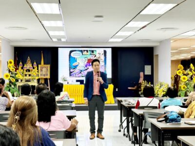 วิทยากรอบรมเชิงปฎิบัติการ เรื่อง การประชาสัมพันธ์การท่องเที่ยวนวัตวิถีใหม่ โครงการ 1 ดร. 1 ตำบล อ.ดร.ต้นรัก ธวัชชัย สุขสีดา อาจารย์และผู้เชี่ยวชาญการตลาดออนไลน์ดิจิทัล