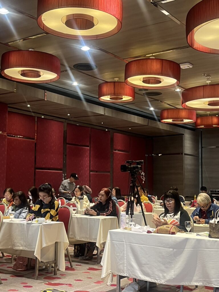 S 41746450 0 768x1024