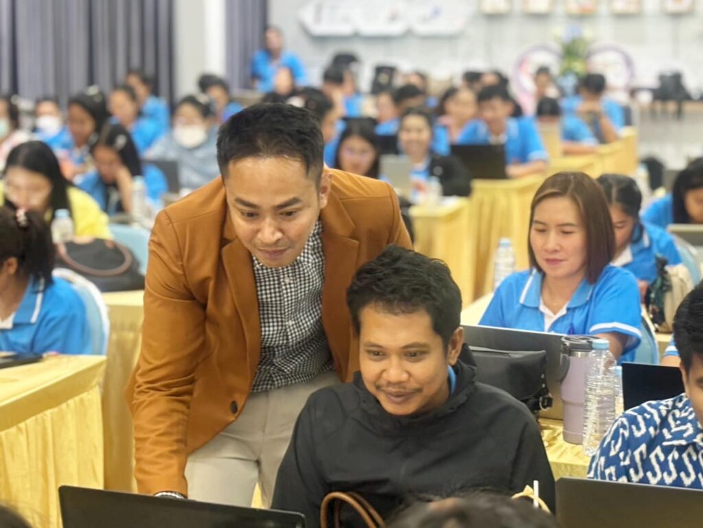 .ต้นรัก ธวัชชัย วิทยากรอบรมสื่อการสอนด้วย AI เทคโนโลยีการศึกษา 9 1024x769