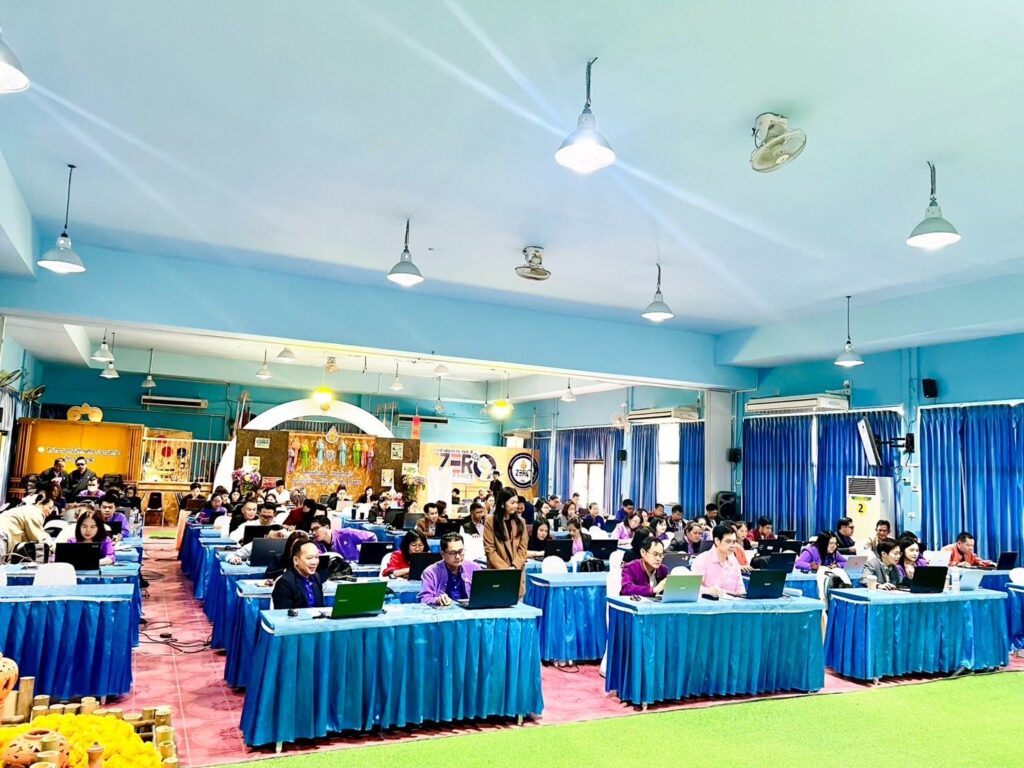 .ดร.ต้นรัก ธวัชชัย วิทยากรผู้ทรงคุณวุฒิด้าน AI 3 1024x768