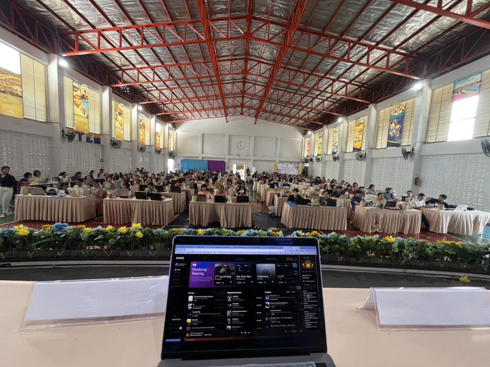 .ดร.ต้นรัก ธวัชชัย สุขสีดา ปรึกษาประจำคณะอนุกรรมธิการ 9