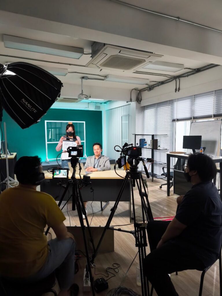 .ดร.ต้นรัก ธวัชชัย สุขสีดา ผู้ทรงคุณวุฒิด้านเทคโนโลยีดิจิทัล 4 768x1024