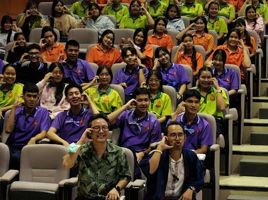 โครงการสัมมนา "Smart PR ปั้นคอนเทนต์ให้ปังด้วยปัญญาประดิษฐ์" จบลงอย่างสวยงาม พร้อมผู้เข้าร่วมล้นหลาม AI วิทยากร อ.ดร.ต้นรัก ธวัชชัย 2