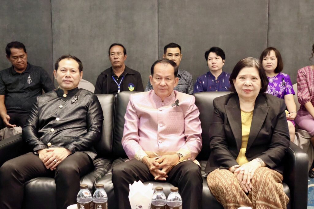 กองการศึกษา เทศบาลเมืองหนองปรือ 1