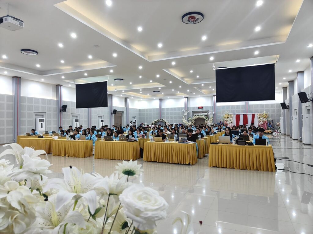ยกระดับทักษะ AI นวัตกรรมการสอนสำหรับครู โรงเรียนศรีราชาสู่ SMART TEACHER พลิกโฉมห้องเรียนด้วยพลัง AI นวัตกรรมสื่อการสอนแห่งอนาคต โดยวิทยากร อ.ดร.ต้นรัก ธวัชชัย สุขสีดา วิทยากร Google Certified Educator ได้การรับรองความเชี่ยวชาญในการใช้ Google AI เพื่อยกระดับการศึกษา วิทยากรอ.ดร.ต้นรัก ธวัชชัย สุขสีดา ผู้เชี่ยวชาญด้าน ai เพื่อการศึกษาและสื่อดิจิทัล 22
