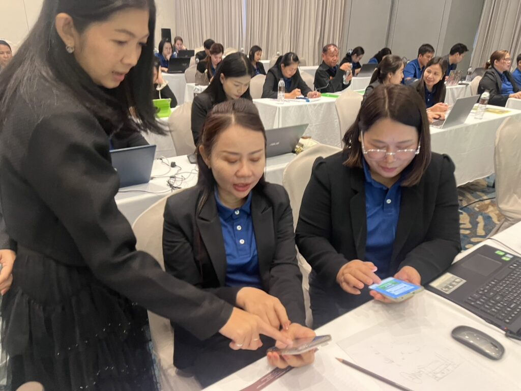 อ.ดร.ต้นรัก วิทยากรอบรมหน่วยงานเทศบาลรัฐเรื่องพัฒนาทักษะราชการ 477