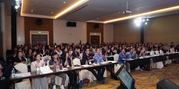 กระดับ smart otop สู่สากล อ.ดร.ต้นรัก ธวัชชัย 13