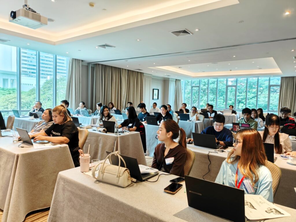 อบรม In-House Training หลักสูตร “Smart AI User: Compliance & Privacy” (ฉลาดใช้ AI: รู้ทันความเสี่ยง เลี่ยงข้อมูลรั่วไหล) บริษัท เอเนออส (ประเทศไทย) จำกัด ผู้ผลิตและจำหน่ายน้ำมันเครื่องยอดขายอันดับ 1 จากประเทศญี่ปุ่น วิทยากร อ.ดร.ต้นรัก ธวัชชัย สุขสีดา img 3428