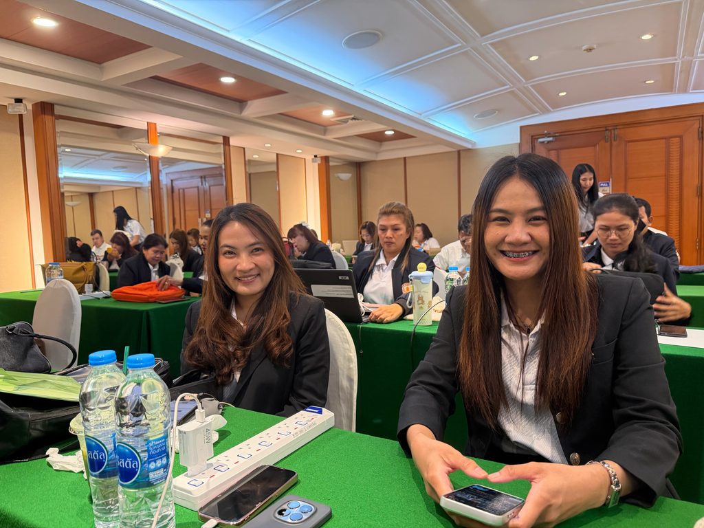 อบรมทักษะดิจิทัลด้วยเทคโนโลยี ai อ.ดร.ต้นรัก ธวัชชัย 23